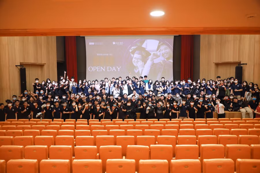 Nhiều học sinh THPT nhận được học bổng thông qua SIU Open Day - Ngày hội trải nghiệm môi trường học tập quốc tế tại SIU.