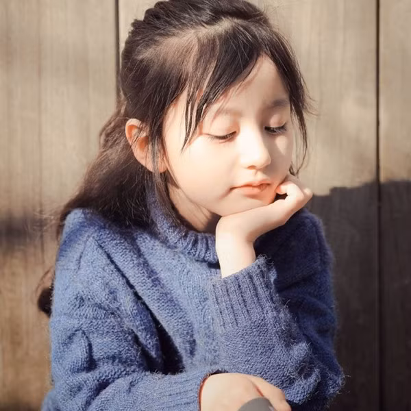 Bùi Giai Hân hứa hẹn sẽ là mỹ nhân nổi tiếng Cbiz trong tương lai.