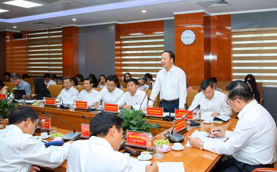 Đại diện lãnh đạo Học viện BC&amp;TT phát biểu tại hội nghị.