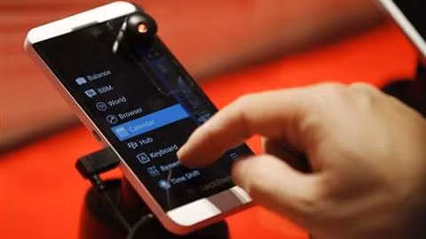 BlackBerry Z10, mẫu smartphone đang được bán đại hạ giá tại nhiều thị trường