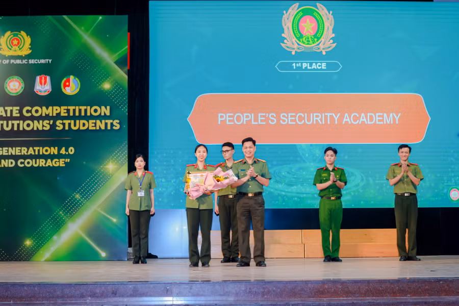 Giải Nhất thuộc về đội tuyển Học viện An ninh nhân dân.