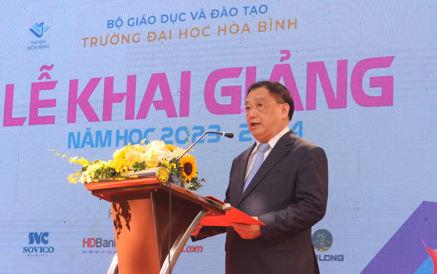 NGND PGS.TS Tô Ngọc Hưng - Hiệu trưởng Trường Đại học Hòa Bình.