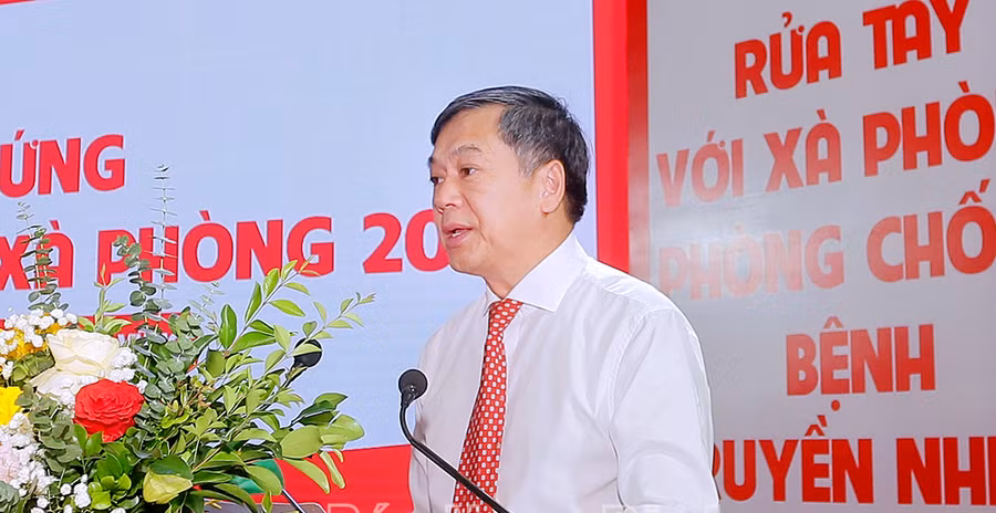 Ông Trần Lê Đoài - Phó Chủ tịch UBND tỉnh phát biểu tại mít tinh hưởng ứng Ngày thế giới rửa tay với xà phòng năm 2023. Ông Trần Lê Đoài - Phó Chủ tịch UBND tỉnh phát biểu tại mít tinh hưởng ứng Ngày thế giới rửa tay với xà phòng năm 2023.