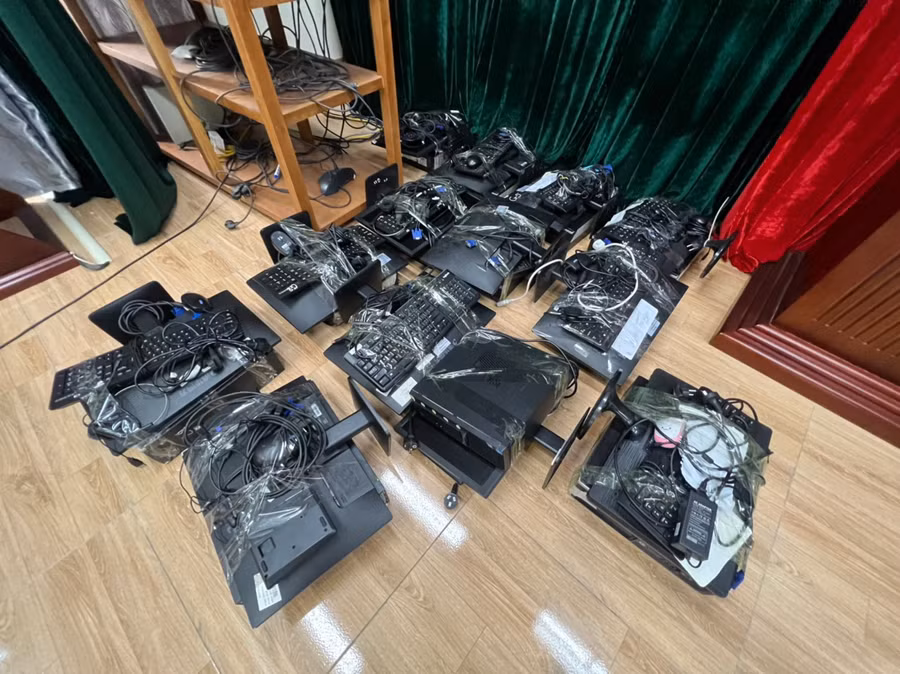 Một số tang vật thu giữ.