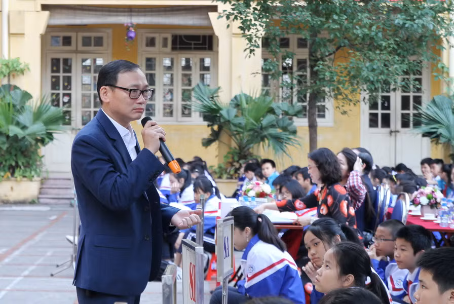 Mạng xã hội là một nguyên nhân ẩn chứa nguy cơ gây ra bạo lực học đường ảnh 2