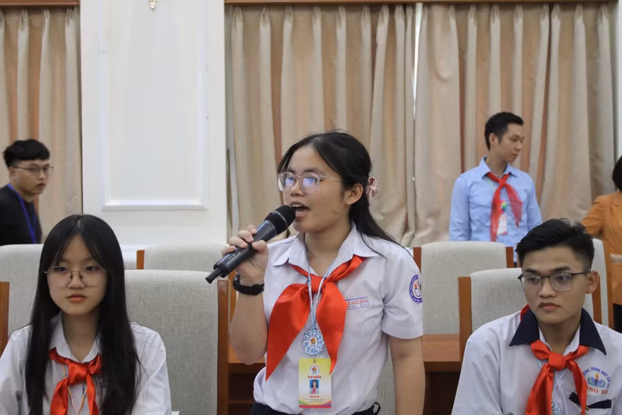 Võ Anh Thư - đại biểu đến từ Khánh Hòa.