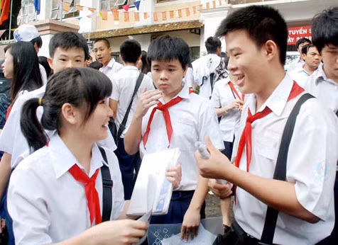 Hà Nội: Căng thẳng cuộc đua vào lớp 10