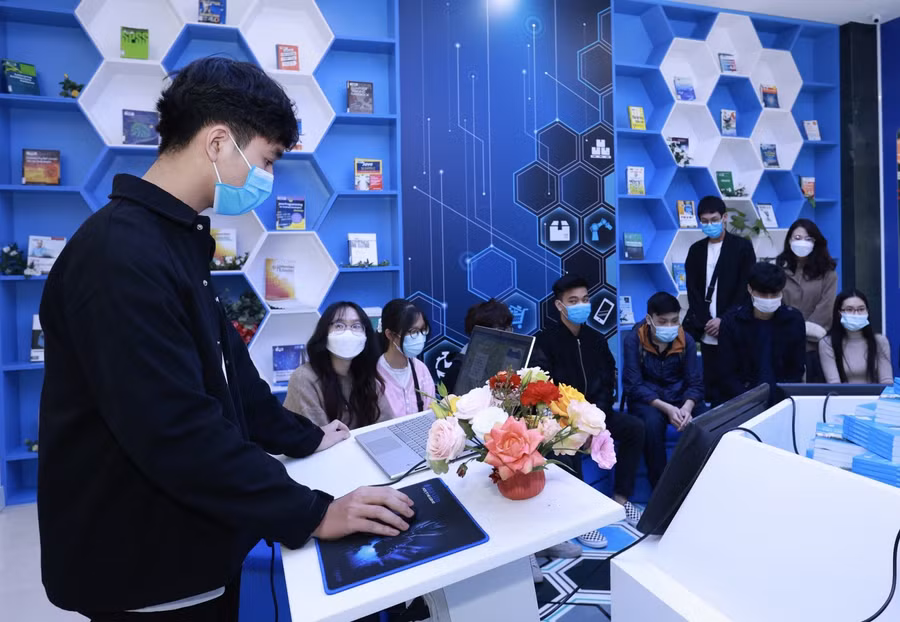 BAV – MB Digital Hub được thiết kế với hàm lượng công nghệ cao, thuận tiện cho người sử dụng.