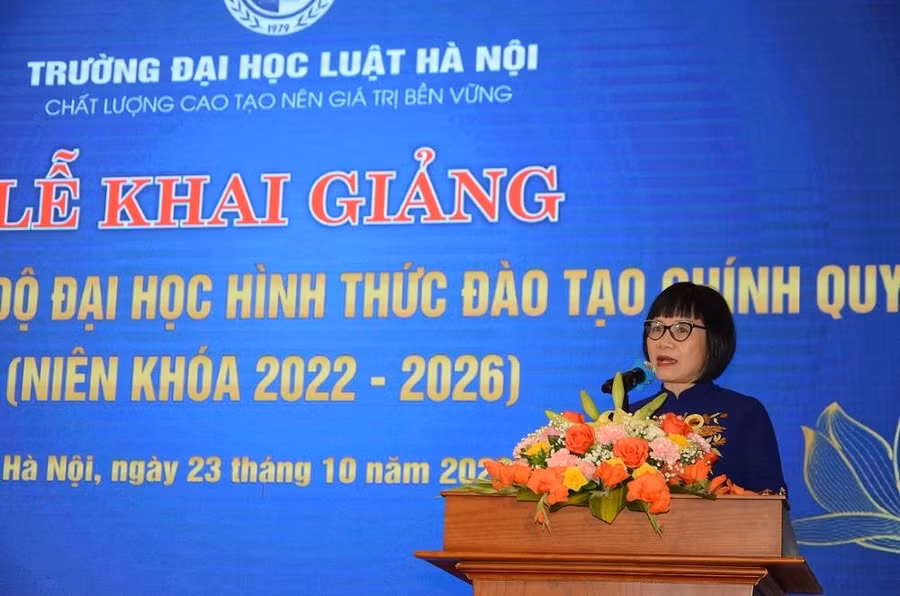 Thứ trưởng Bộ Tư pháp Đặng Hoàng Oanh. Ảnh Ngô Chuyên.