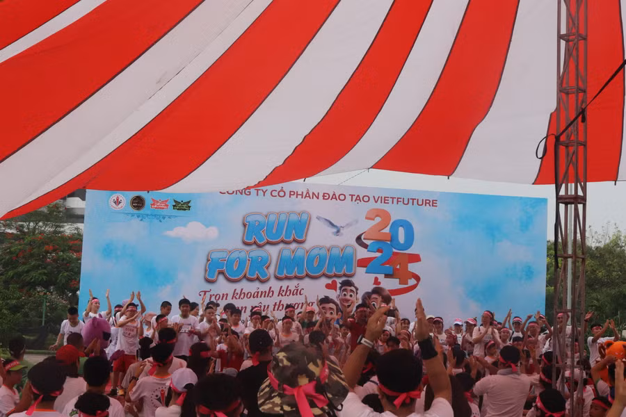 Không khí tại giải chạy.