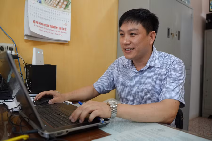 Thầy Nguyễn Ngọc Lâm - Phó Hiệu trưởng Trường THPT Tân Yên số 1 chia sẻ về ôn tập cho học sinh lớp 12.