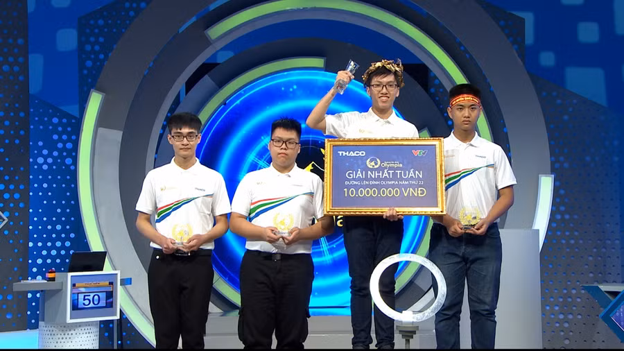Trần Vũ Duy Thái giành vòng nguyệt quế.