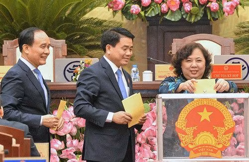 HĐND TP Hà Nội lấy phiếu tín nhiệm 36 lãnh đạo chủ chốt trong sáng 6.12