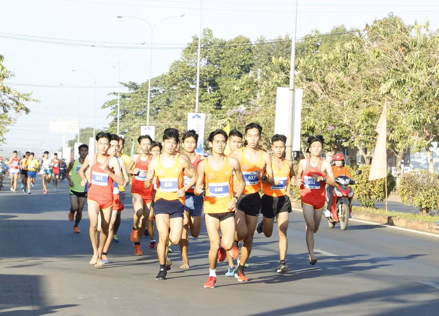 Những đơn vị mạnh về việt dã trong cả nước như TP HCM, Quân Đội, Khánh Hòa,…đều tham gia Giải Việt dã “Chinh phục đỉnh cao Bà Rá” lần thứ 26 Những đơn vị mạnh về việt dã trong cả nước như TP HCM, Quân Đội, Khánh Hòa,…đều tham gia Giải Việt dã “Chinh phục đỉnh cao Bà Rá” lần thứ 26