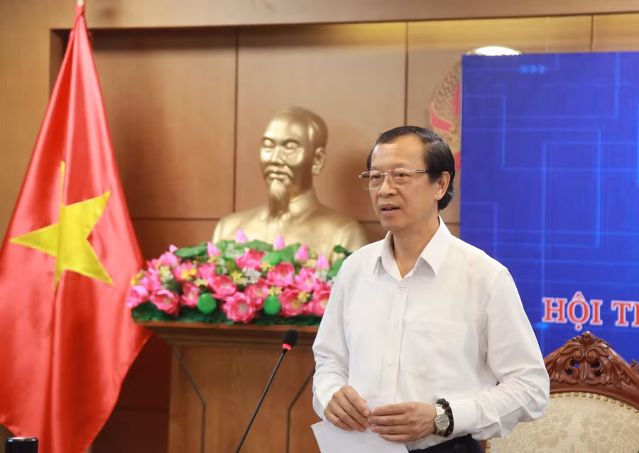Thứ trưởng Phạm Ngọc Thưởng phát biểu tại buổi gặp mặt.