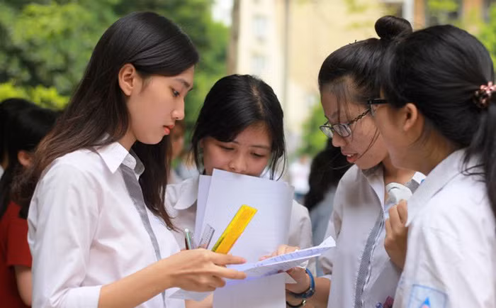 Hà Nội kiểm tra các trường THPT "top dưới" trước khi cho tự chủ xét tuyển
