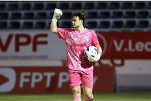 Đặng Văn Lâm sáng cửa trở lại đội tuyển Việt Nam.