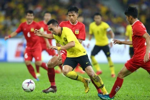 Tuyển Malaysia tích cực nhập tịch trước trận gặp Việt Nam.