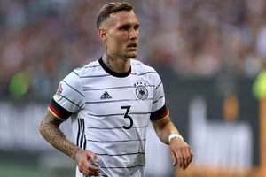 David Raum sáng cửa gia nhập Man United.