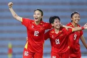 Tuyển nữ Việt Nam gặp Thái Lan tranh ngôi nhất bảng.