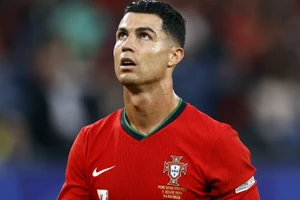 Ronaldo được khuyên trở lại đội bóng cũ Man United.