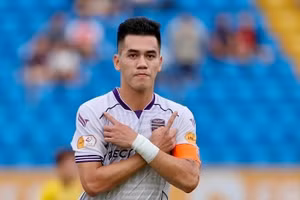 Tiến Linh bỏ ngỏ tương lai hậu V-League 2024/25.