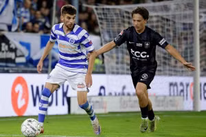 Lenn Minh Trần (áo đen) xin nhập quốc tịch Việt Nam.