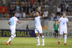 Nguyễn Xuân Son hiện đã có quốc tịch Việt Nam.