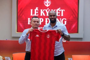 Luiz Antonio gia nhập Hải Phòng FC.
