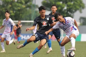 U15 Hoàng Anh Gia Lai thua U15 Sông Lam Nghệ An ở giải quốc gia.