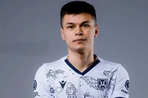 Sao gốc Việt cao 1m90 muốn về Việt Nam chơi bóng
