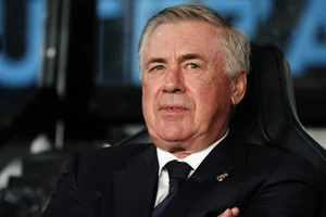 HLV Carlo Ancelotti thất vọng với trận thua Liverpool.