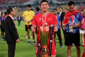 Hai Long lỡ hẹn với đội tuyển Việt Nam vì chấn thương.