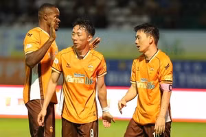 Hoàng Anh Gia chính thức trụ hạng trước hai vòng đấu.