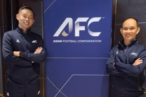 Hai trọng tài Ngô Duy Lân và Nguyễn Trung Hậu vượt qua kỳ tuyển chọn Trọng tài VAR của AFC.