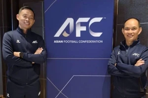 Hai trọng tài Ngô Duy Lân và Nguyễn Trung Hậu vượt qua kỳ tuyển chọn Trọng tài VAR của AFC.