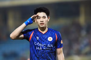 Ghi bàn sau 500 ngày 'tịt ngòi', Đình Bắc nói gì?