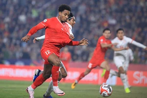 Tiền đạo Xuân Son khiến tuyển Lào lo sốt vó