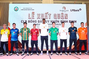 CLB Bình Định xuất quân dự V-League 2024/25.
