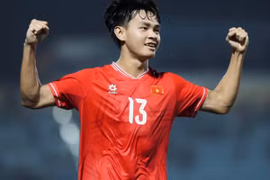 Lộ diện cầu thủ thay thế Thanh Nhàn trên hàng công U23 Việt Nam?