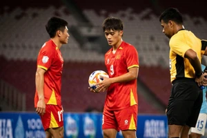 U23 Việt Nam gặp U23 Philippines ở bán kết U23 Đông Nam Á.