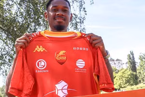 Jason Quang Vinh đang rất nỗ lực để có quốc tịch Việt Nam.