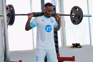 Njabulo Blom dự kiến trở lại ở giai đoạn hai của V-League.