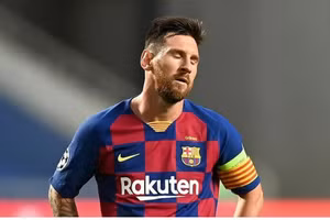 Lionel Messi đón nhận thông tin kém vui