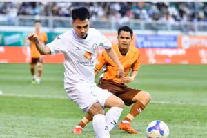 Hoàng Anh Gia Lai hòa nhạt nhòa Bình Định FC ở vòng 13 V-League..