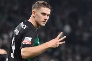 Viktor Gyokeres lọt tầm ngắm của Man United.