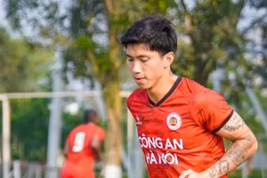 Đoàn Văn Hậu không dự giai đoạn một V-League 2025/26.