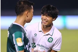 Công Phượng nguy cơ lỡ hẹn với đội tuyển Việt Nam vì chấn thương.