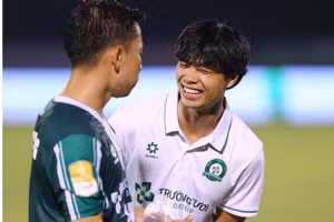 Công Phượng nguy cơ lỡ hẹn với đội tuyển Việt Nam vì chấn thương.