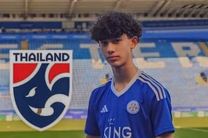 Fletcher được triệu tập lên U17 Thái Lan.